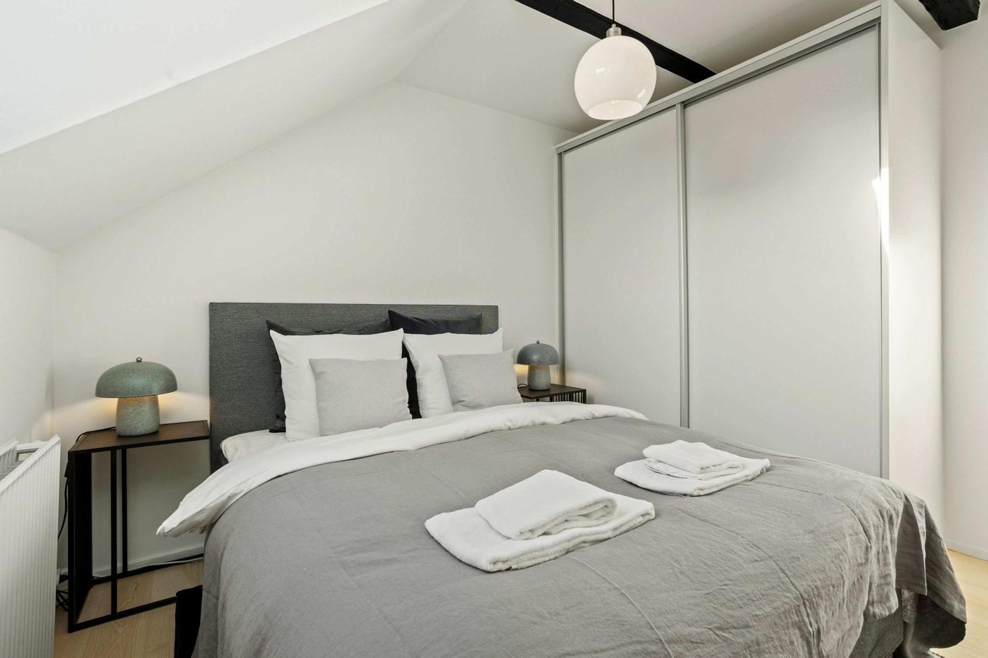 Authentic Midtown Apartment